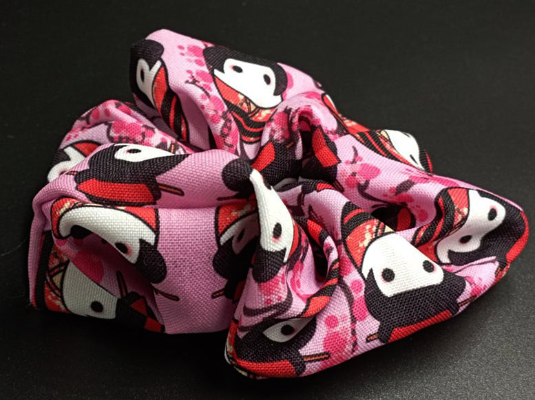 Geisha Potato Scrunchy by Zefkiel Noir